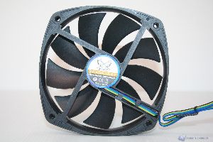 00046 scythe_grandkamacross_WWW.XTREMEHARDWARE.COM